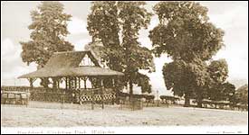 Gladstone Park Bandstand c1910
