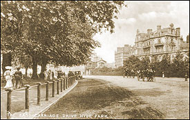 East Carriage Drive, Hyde Park c1905