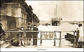 The Thames and the President 1944