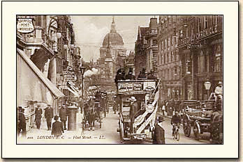 St.Pauls Cathedral from Fleet Street c.1910