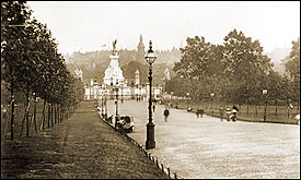 The Mall, Green Park and Queen Victoria Memorial 1913