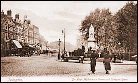 Islington Green and Sir Hugh Myddeltons Statue