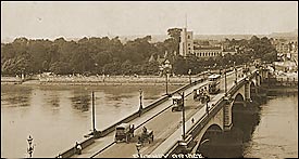 Putney Bridge 1920s