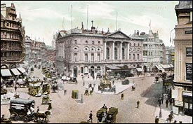 Piccadilly Circus c1910