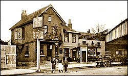 White Lion, East Finchley, c.1910
