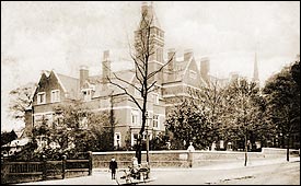 Hackney College 1905