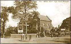 The White Hart, High Road Willesden c1900